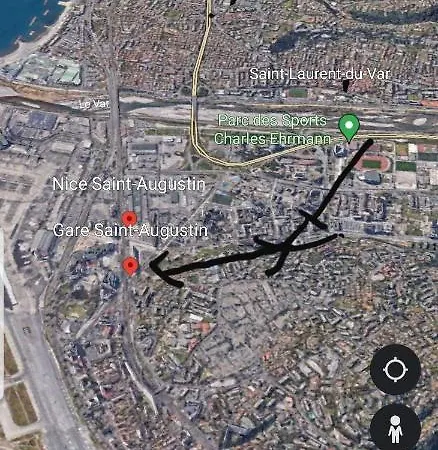 Renove 2023 Proche Aeroport 5min, Gare Sncf 2 Min, Tramway Au Pied De L'immeuble , Parking Possible, Renovated 2023 Near The Airport 5 Min, Train Station 2 Min, Tram Next To The Building 1 Min, Parking Possible Apartment *