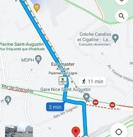 Appartement Renove 2023 Proche Aeroport 5min, Gare Sncf 2 Min, Tramway Au Pied De L'immeuble , Parking Possible, Renovated 2023 Near The Airport 5 Min, Train Station 2 Min, Tram Next To The Building 1 Min, Parking Possible *